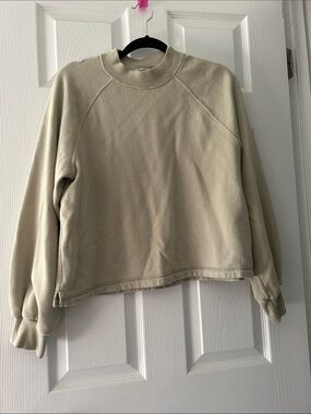Abercrombie & Fitch Ribbed Crewneck Sweatshirt - Light Sage